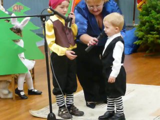 НОВЫЙ 2010 ГОД : УТРЕННИК В ДЕТСКОМ САДИКЕ