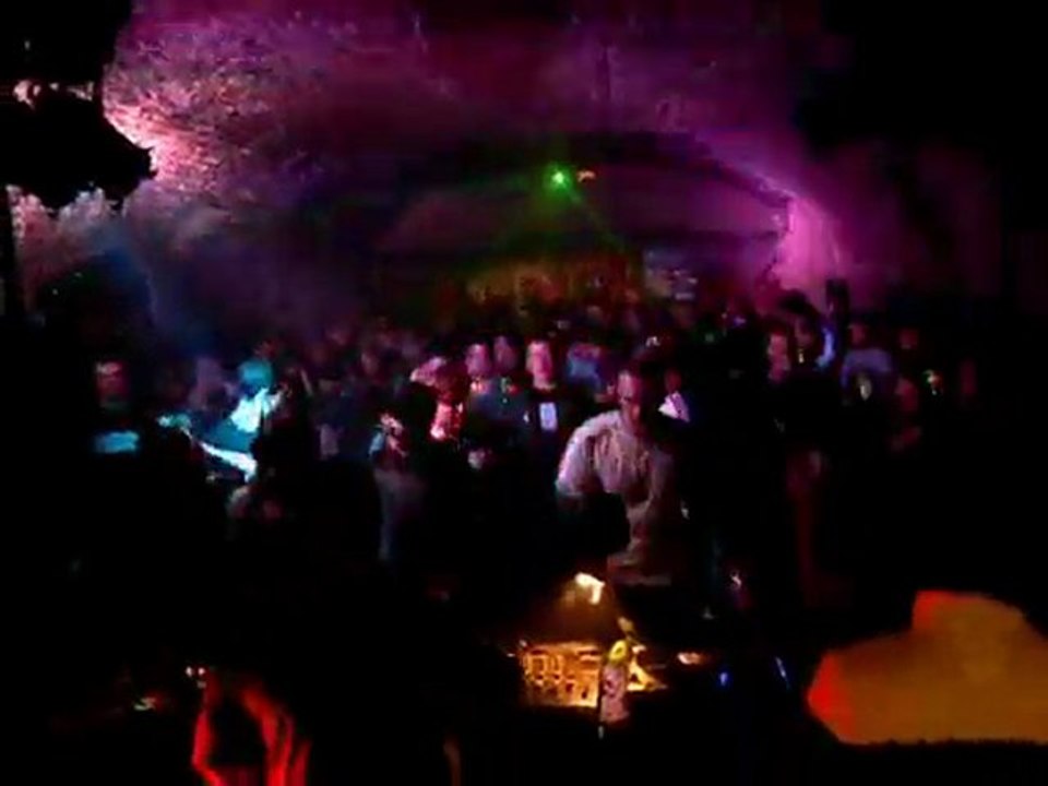 Minupren @ Lick My Bass (Liège-Lüttich) april 2010