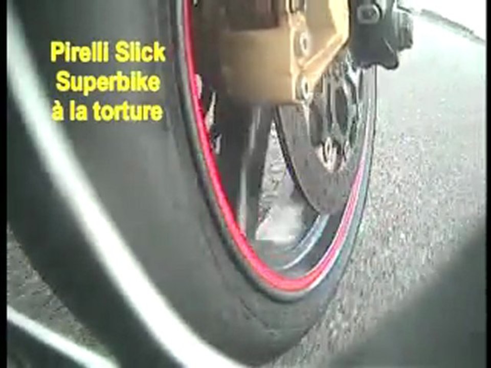 COMPARATIF SUPERCORSA SC2 - SLICK SUPERBIKE