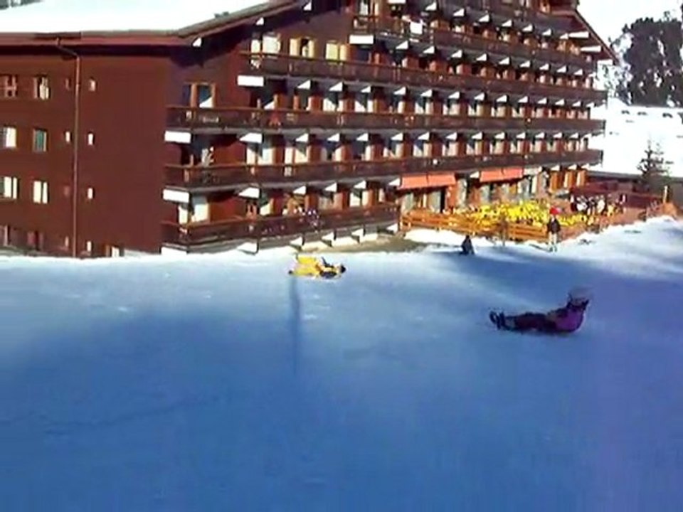 Vacances paques 2010 (pelle Adrien et Marion)