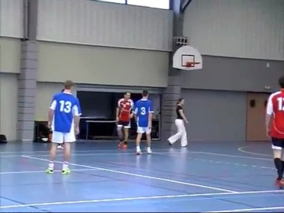 [Futsal] Défi RA 2010 : Cluses - Lentilly, 2èMT part1