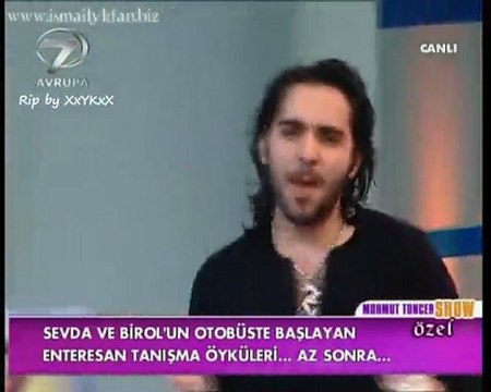 Ismail YK - Facebook & Sohbet (Mahmut Tuncer Show/10.04.10)