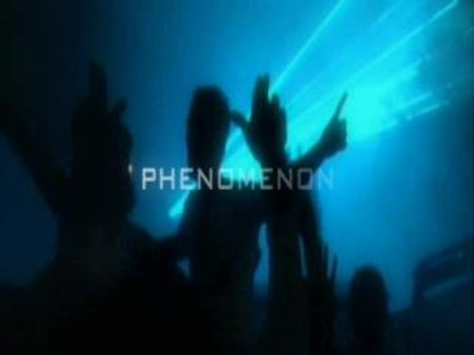 Sensation White Trailer 2005