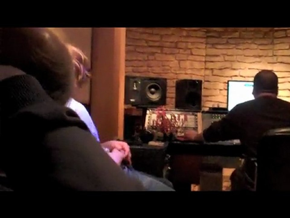 Chihuahua Scream (Teaser) - ASHBURIES