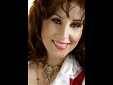 FUNDA ARAR .... ATEŞ DÜŞTÜĞÜ YERİ YAKAR