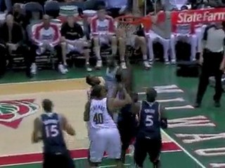 Joe Johnson had a big night, scoring 31 points in the Hawks'