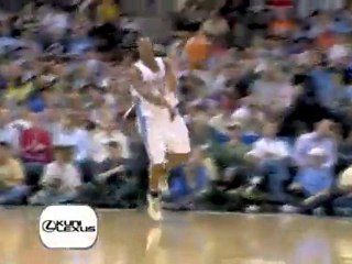 The Nuggets quickly turn a defensive rebound into two points