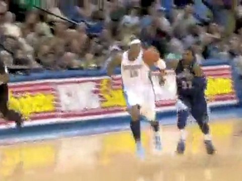 Carmelo Anthony and Chauncey Billups combine on the defensiv