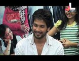 Shahid's SRK Look