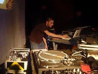 Habstrakt - Steppin Faya