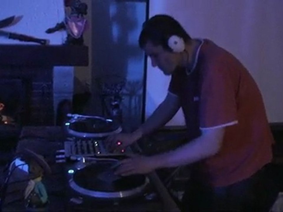 Dj Gus & Francky - session gilou party - avril 2010