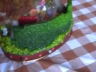 Snowglobe Alice "joyeux non-anniversaire"