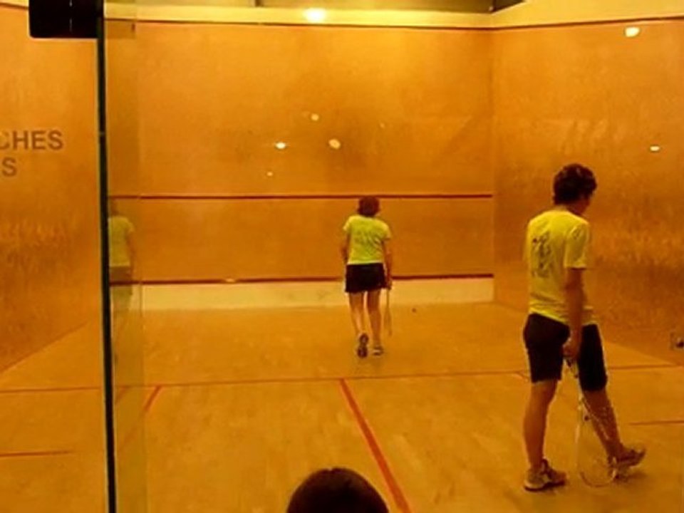 Carole / Véro en finale des play-off R2 2010 suite 3