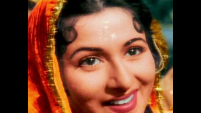 O.P. NAYYAR: Kadar Meri Janena.. DHAKE KI MALMAL