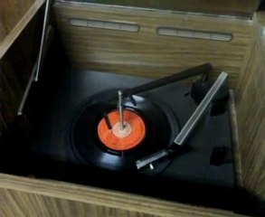 Grundig Konsol Pikap Radyo