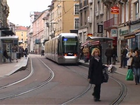 Le Journal vidéo du lundi 12 avril 2010, édition de 18H00