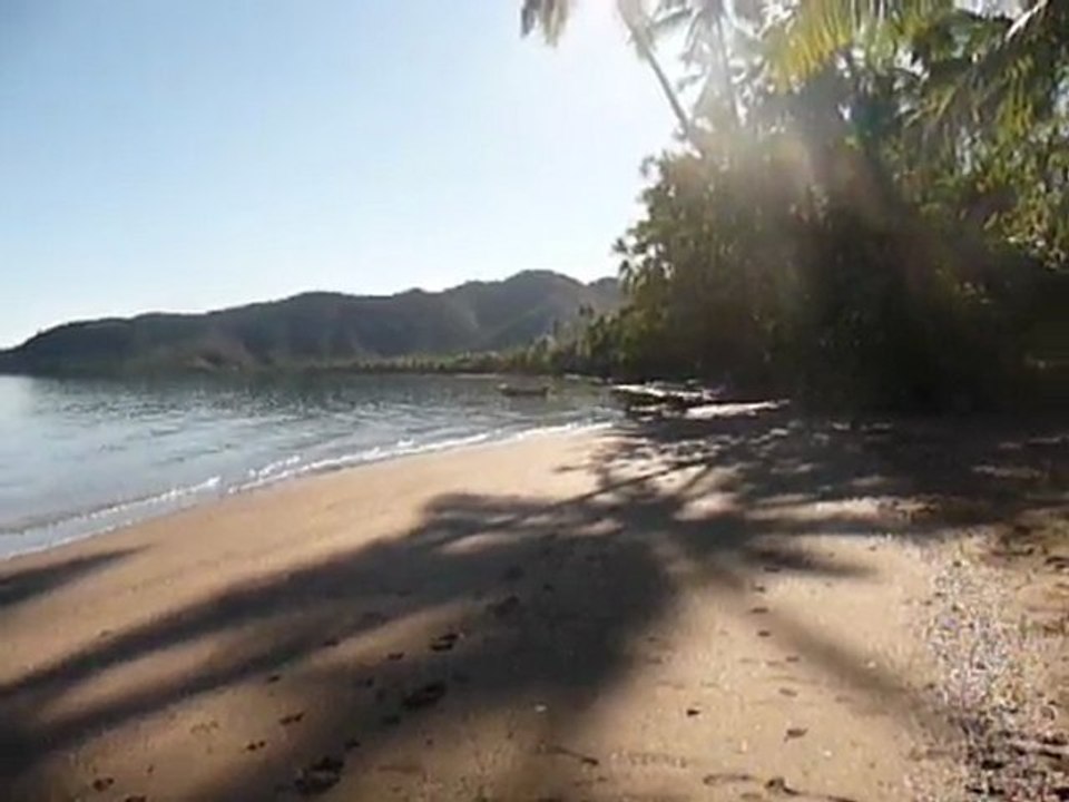 Lever sur la crique de Port Bouquet à Thio
