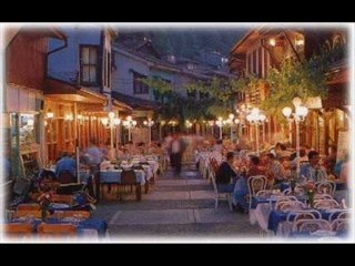 Arap Şükrü - Mutlu Ol Yeter