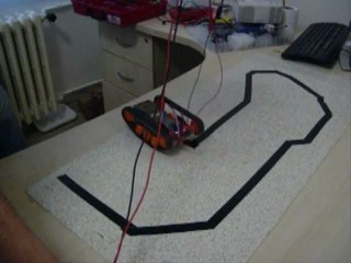 arduFUN.com - Çizgi İzleyen Robot Tank Projesi