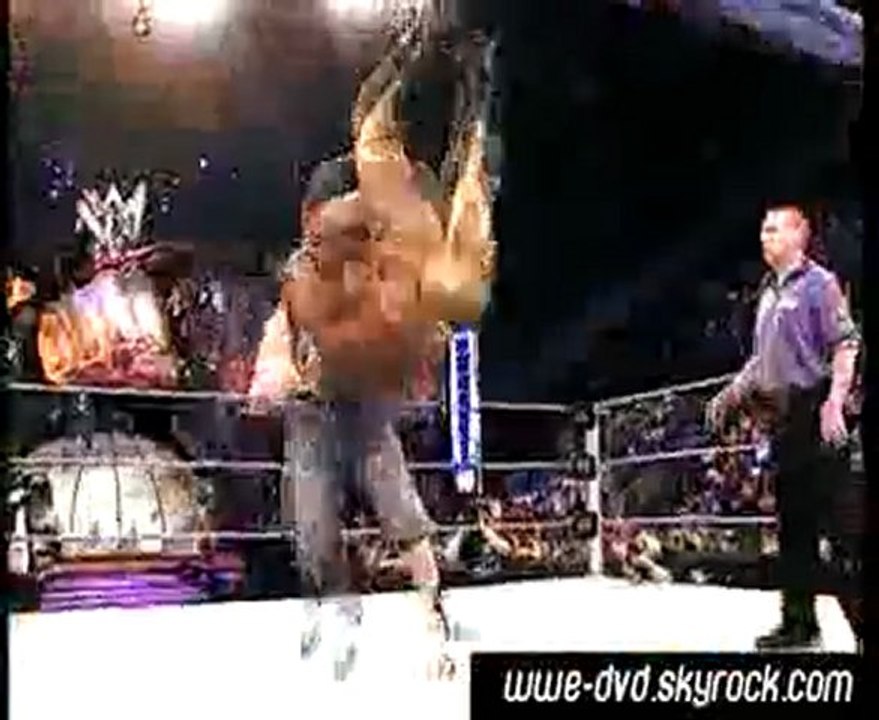 WWE - 30 Man - Promo Royal Rumble 2004