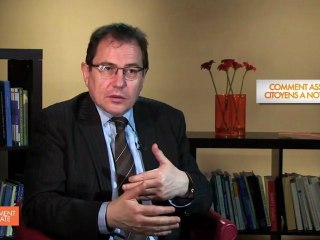 PORTRAIT ROBERT ROCHEFORT - L'EXPERT