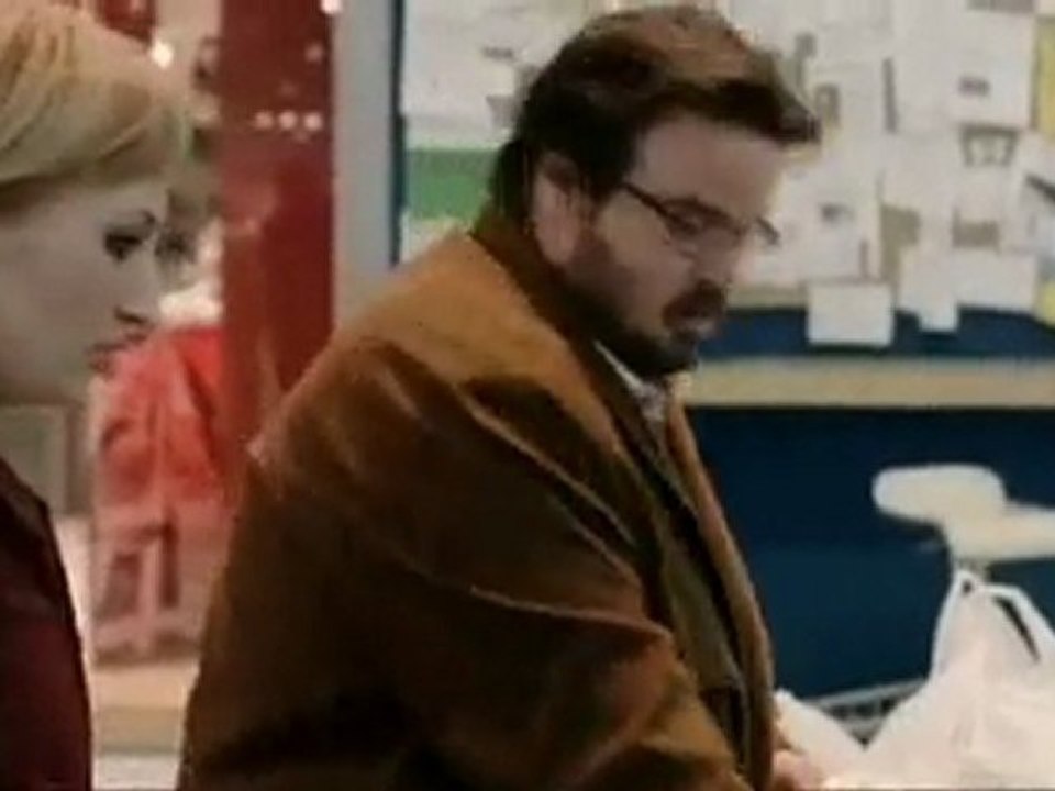 Cosa Voglio di Più - Clip esclusiva "Supermercato"