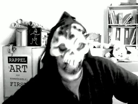 Faire tomber les masques....