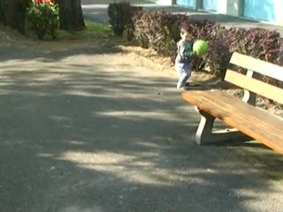 Je joue au ballon