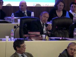 Travaux de voirie : Collomb pas suicidaire