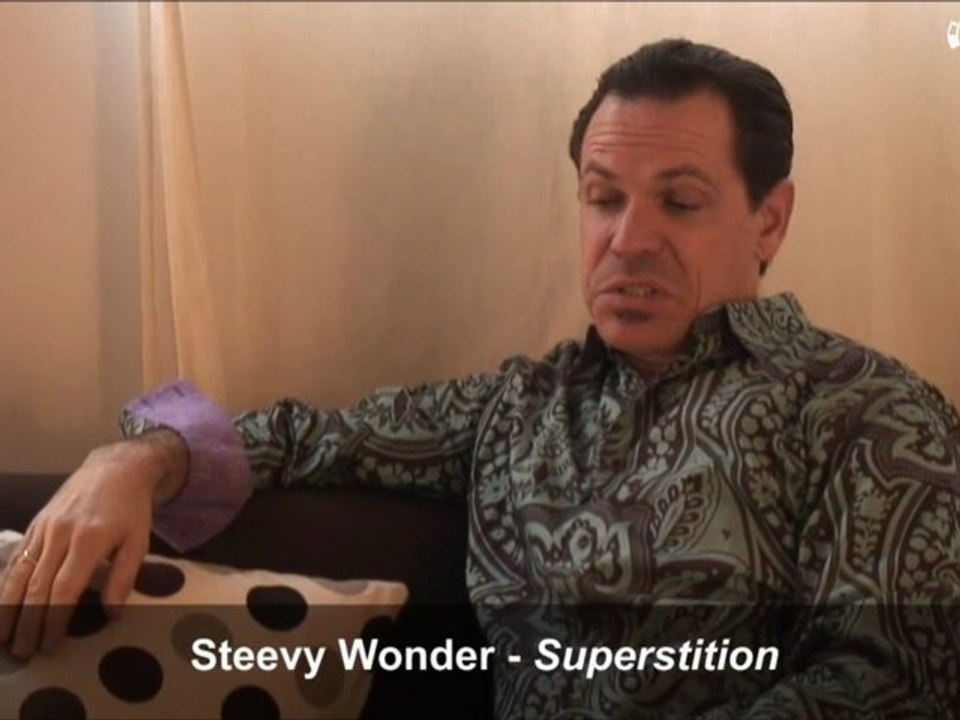 One Shot Not et le swingant orchestre maison @ AlloMusic