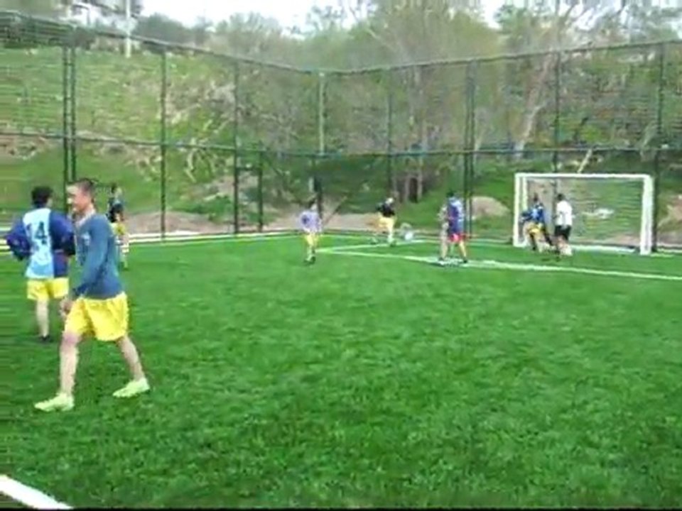 Üsküp Halı Saha İlk İdman