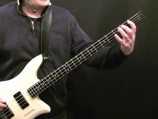 How To Play Bass To Teen Spirit - Beginner's Bass Lesson