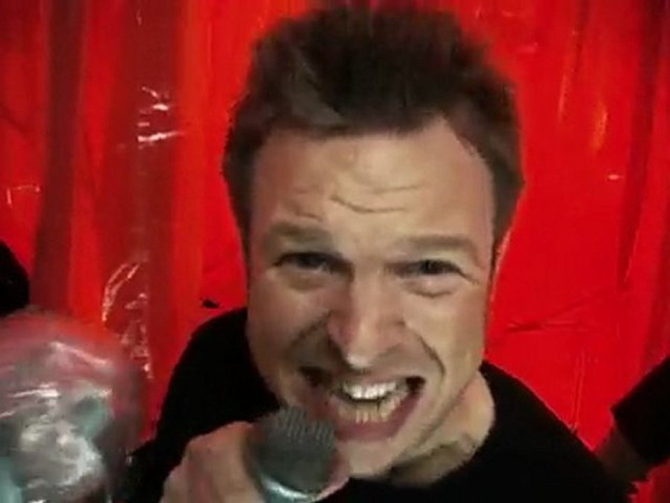 4BACKWOODS - (I Just) Died In Your Arms Tonight (official mu