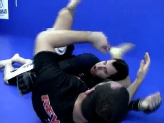 Mousasi Triangle Choke Demo, Strikeforce Nashville Training