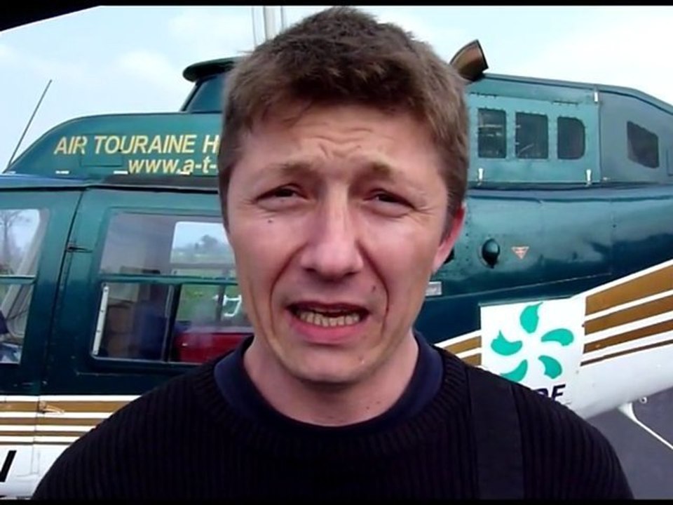 Survol du réseau électrique par ERDF dans le sud-Manche