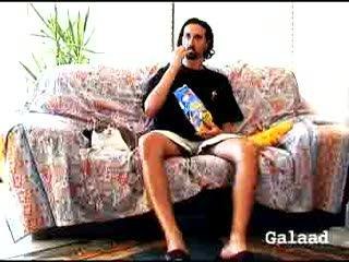 PUB - Touche pas à mes croquettes