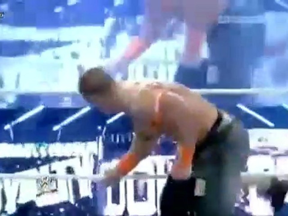 WWE Raw 12-04-10 Part 5