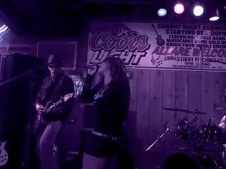 Jenni Spiro playing at The Ringside Pub