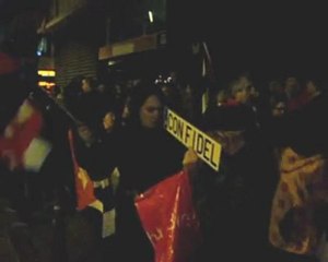 Concentración frente a la sede de Convergència Democràtica d