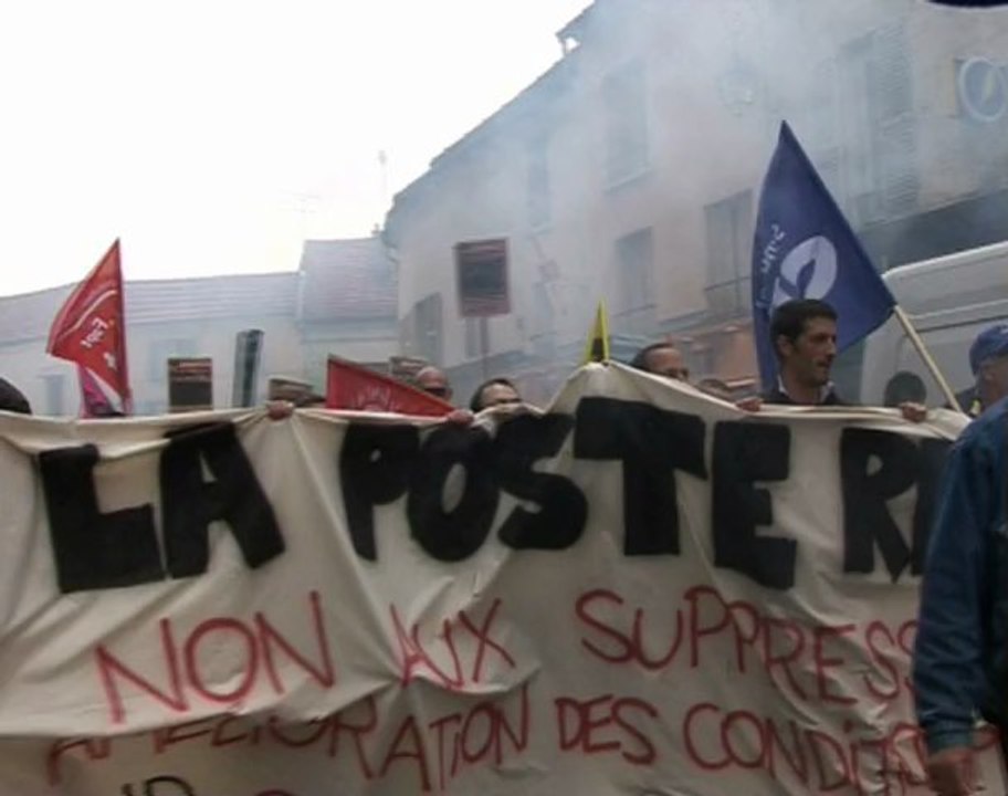 Grêve des postiers dans le 92
