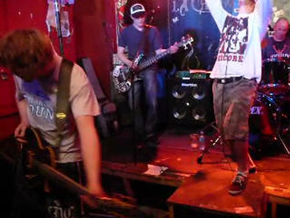 Call To Victory @ La chimere, Lille [15.04.10]