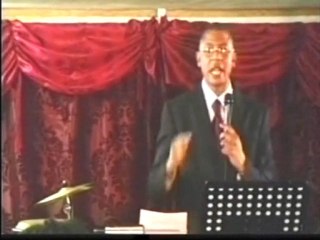 Ev. Papy LELO : "Le lieu de repos, 1er j"(p4)