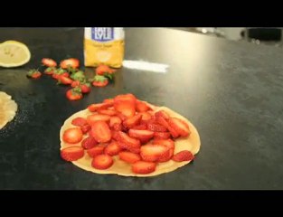 Recette Apprendre à Faire des Crêpes  Version en Slow-Motion
