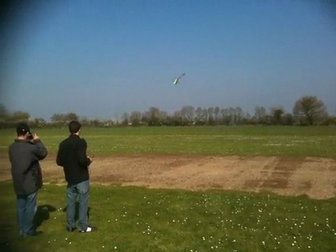 GRAVOUILLE Adrien: symposium hélicoptère RC club azur 49