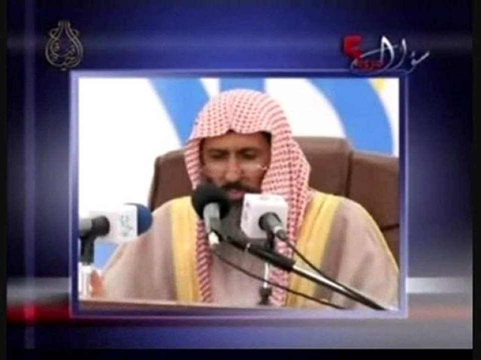 اقتل الوزغ ( ابو بريص ) الكافر واحصل على 100 حسنة