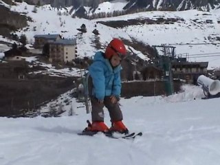 Jules sur les skis 1: Papa bon professeur!