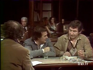 Pierre Desproges présente son Manuel de savoir vivre