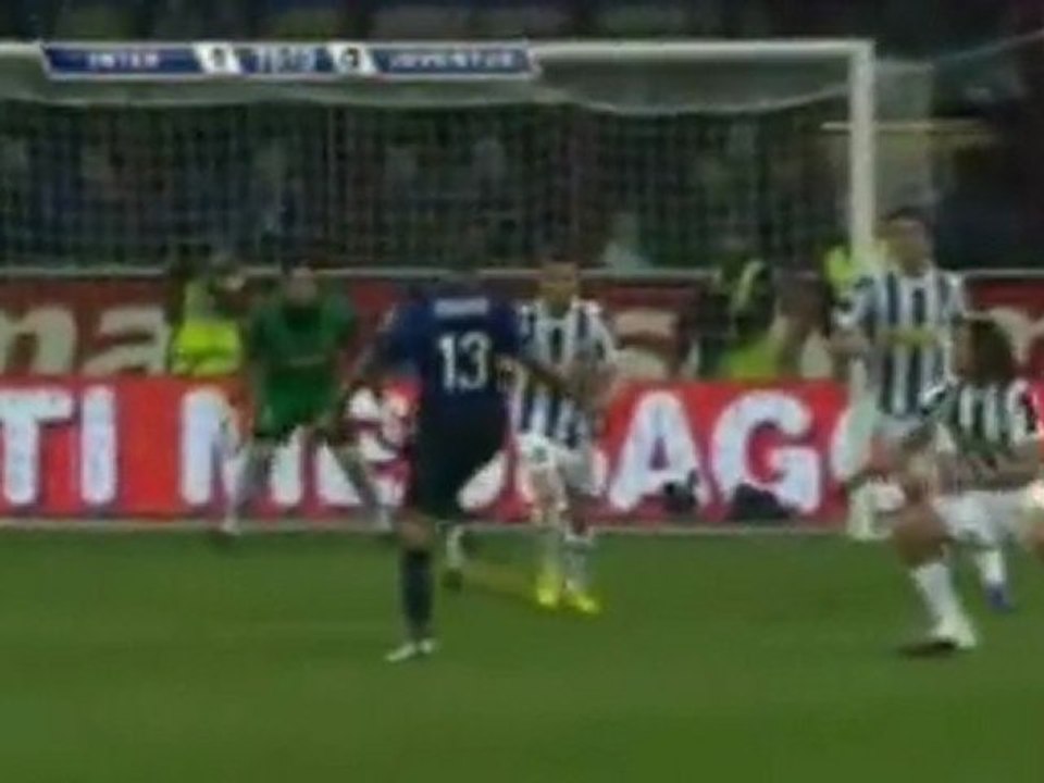 Maicon Juventusu yılın golüyle yıktı! - Muhteşem Bir gol