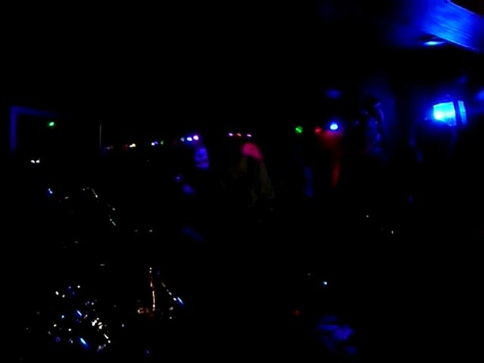 UN AUTRE MONDE.P1030852