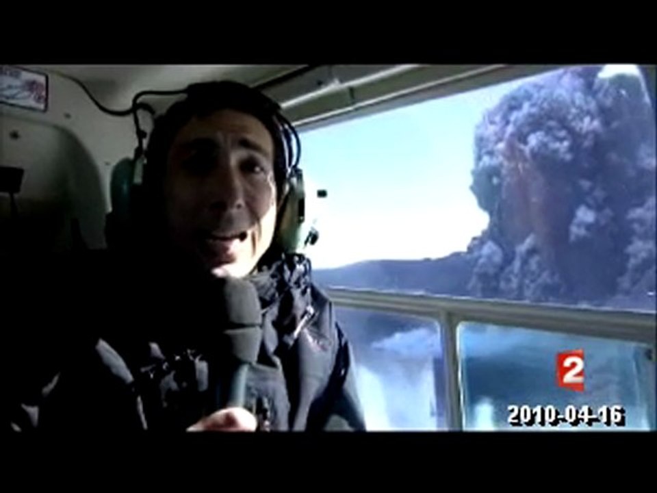 Survol du volcan islandais